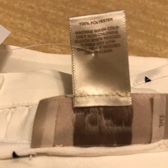 Loft Pull Over Blouse Stars and Shoulder Ruffles - Picture 7 of 7